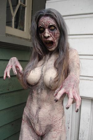 rob zombie wife nude