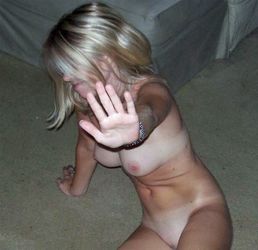 Naked Mature Amateur Wife